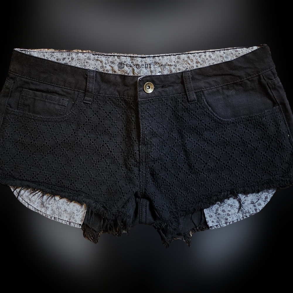 Women's Element Quincy Black Eyelet Jean Shorts Floral Pockets Low Rise